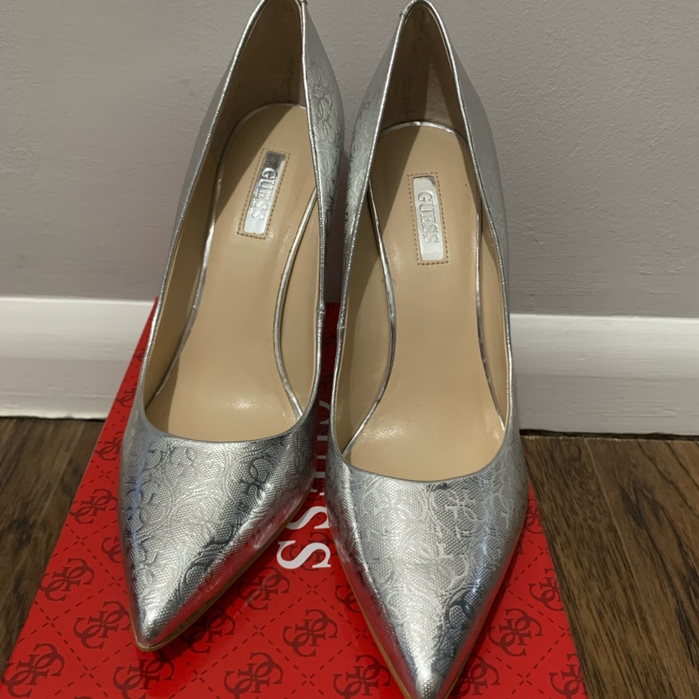 Silver Sexy Guess Heels with logo print